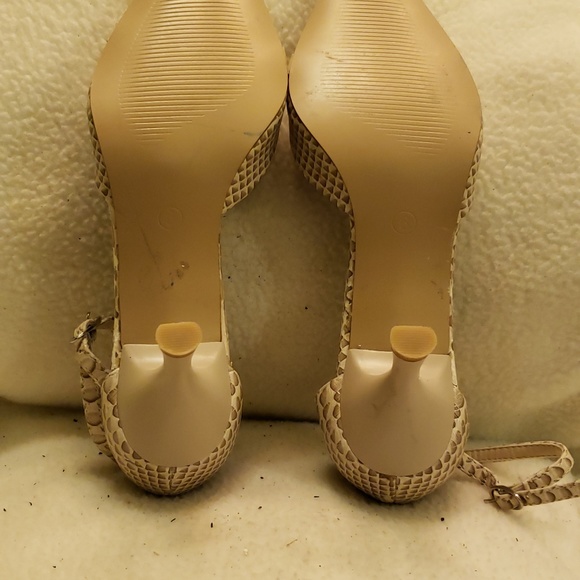 Stermax and Co pointed Croc heels.. Size6 - Picture 5 of 5